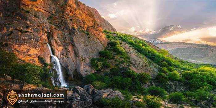  آبشار شاهاندشت 